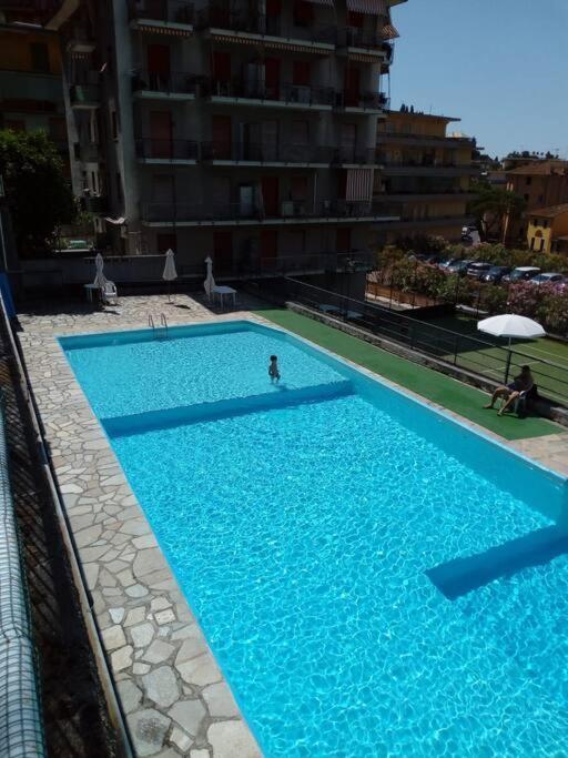 Solare Residenza Vista Mare Lägenhet Rapallo Exteriör bild